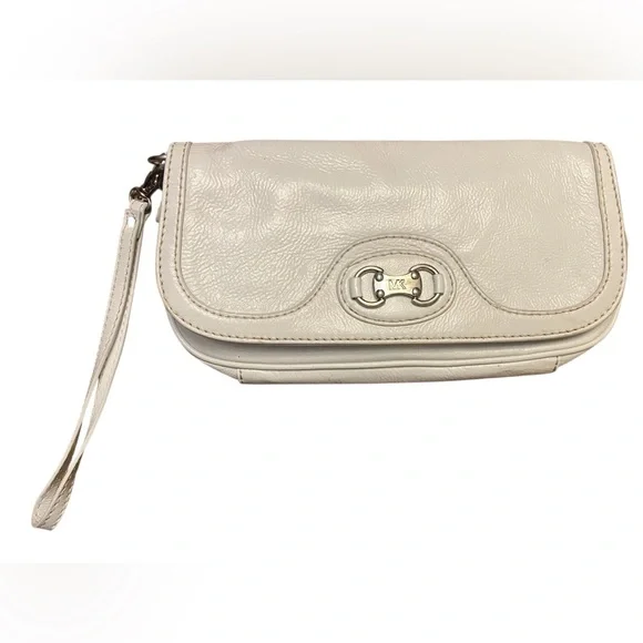 Michael Kors White Textured Clutch Michael Kors Handbags Women Leather White/Optic White | B  main image 4